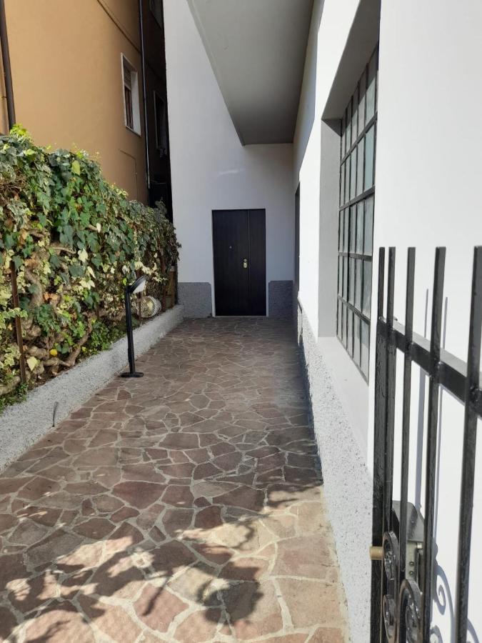 Casa El Paso Apartment Padenghe sul Garda Ngoại thất bức ảnh