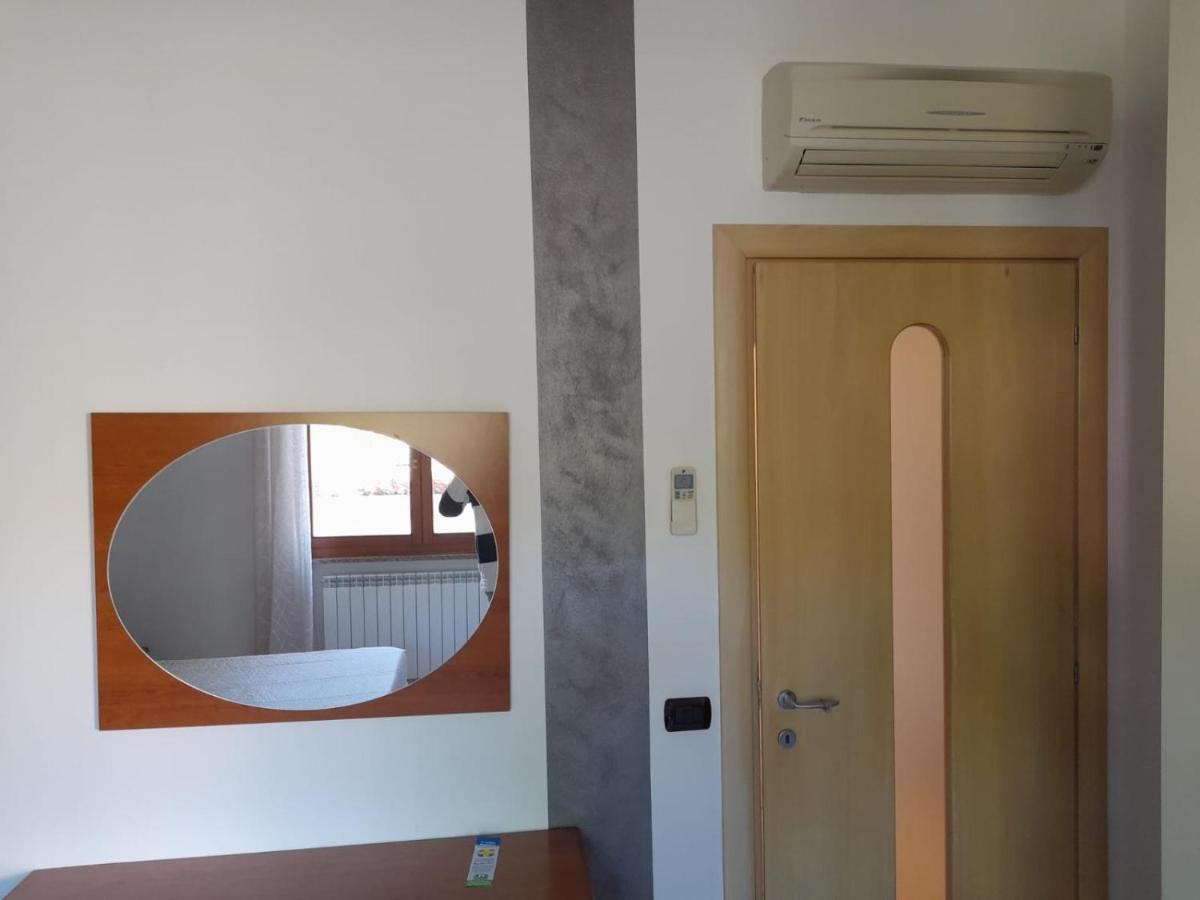 Casa El Paso Apartment Padenghe sul Garda Ngoại thất bức ảnh